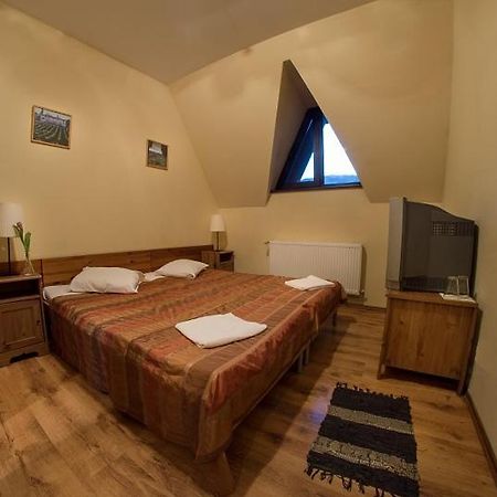 Floarea Soarelui Hotel Cheia  Eksteriør billede